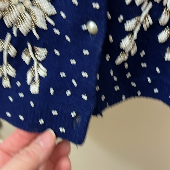 Vintage beaded sweater - Picture 6 of 6
